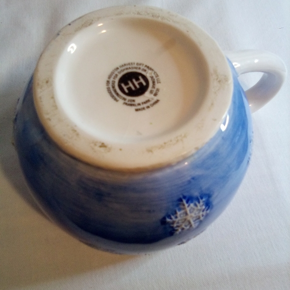 Christmas blue snowman teapot And cup . Beautiful Condition - Picture 11 of 12
